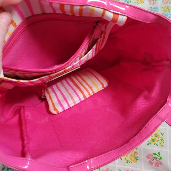 Pink stripe Liz Claiborne canvas tote bag with wristlet - Picture 12 of 14